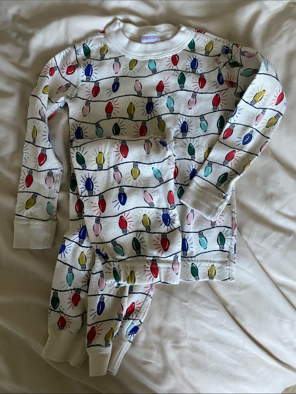 Kids White Holiday Light Print Pajama Set - Multi